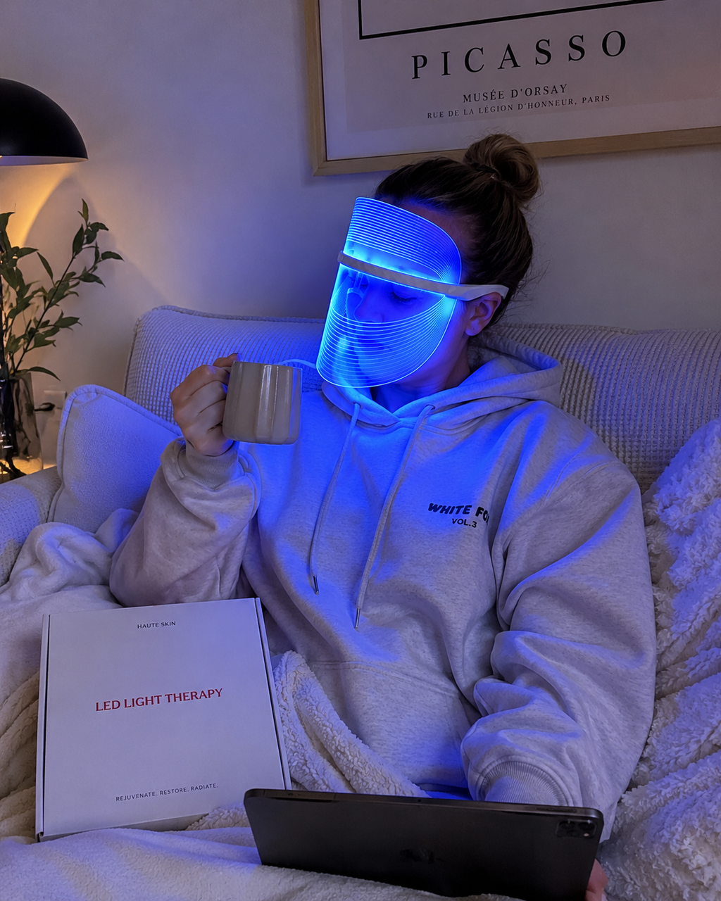 Leuer Belle™ PhotonGlow LED Mask