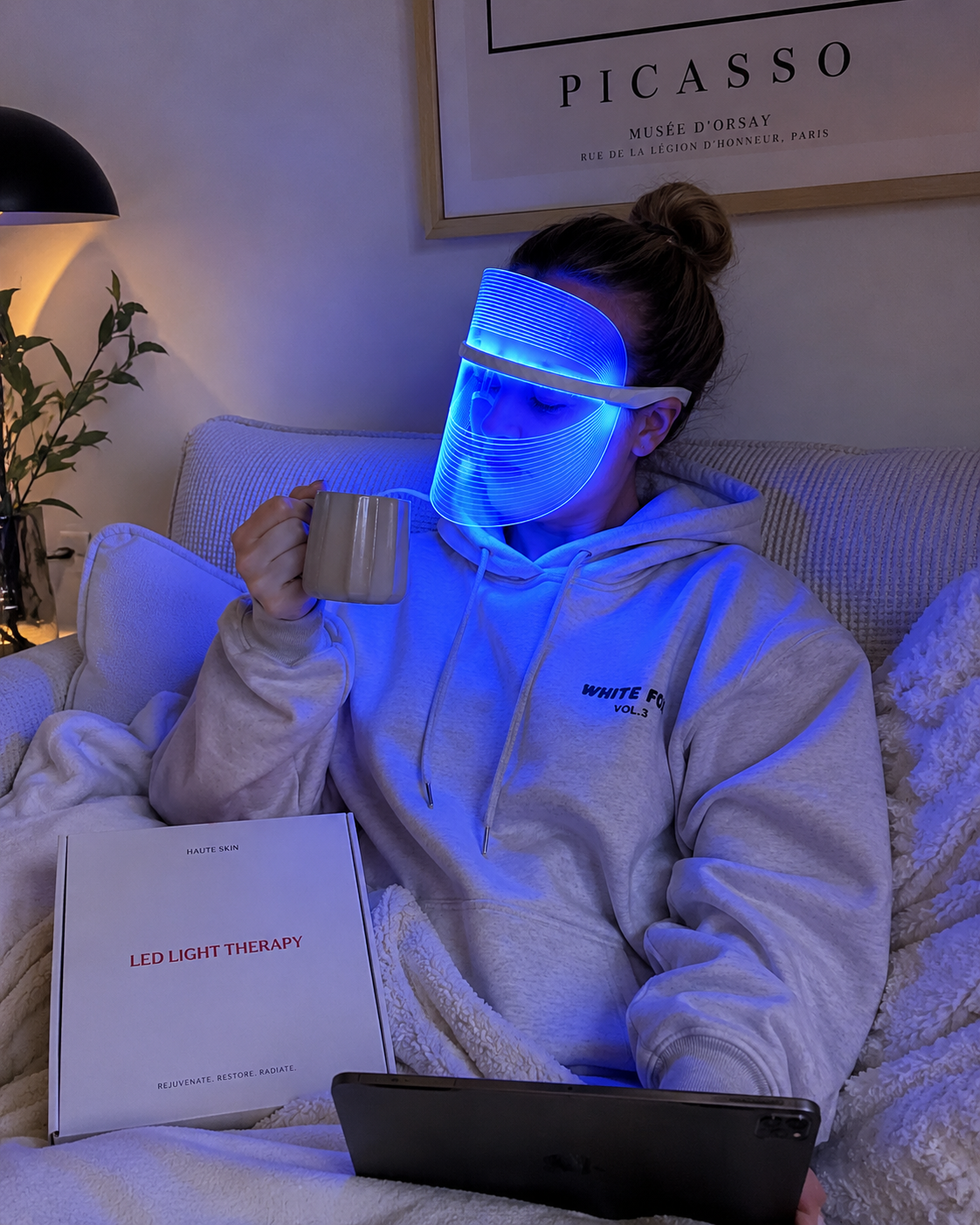 Leuer Belle™ PhotonGlow LED Mask