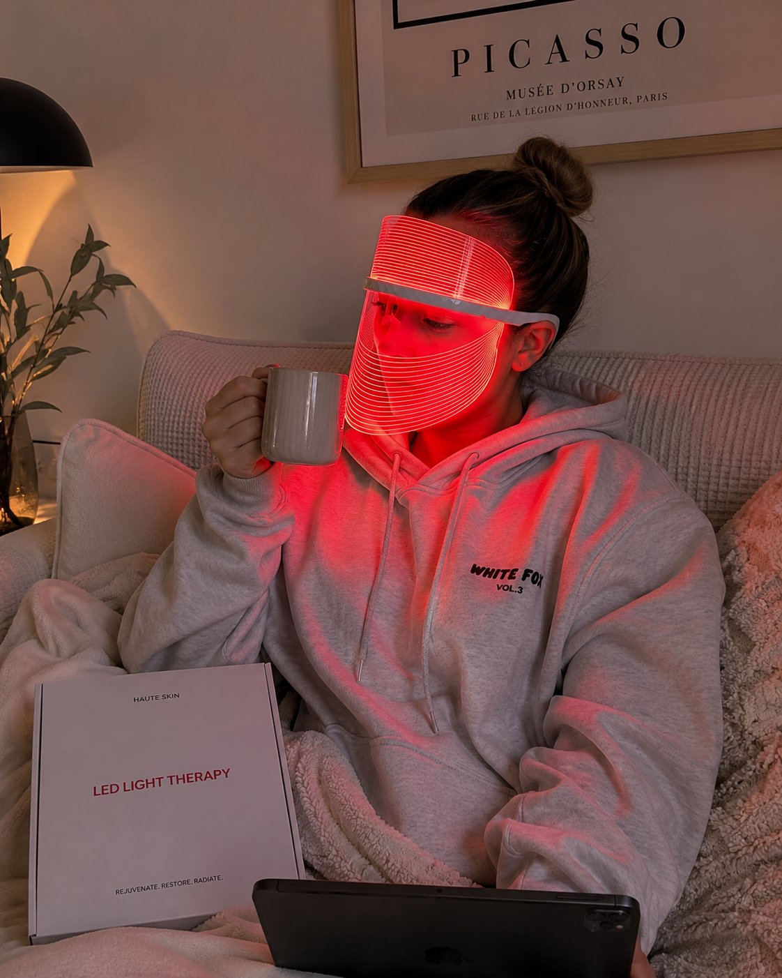 Leuer Belle™ PhotonGlow LED Mask