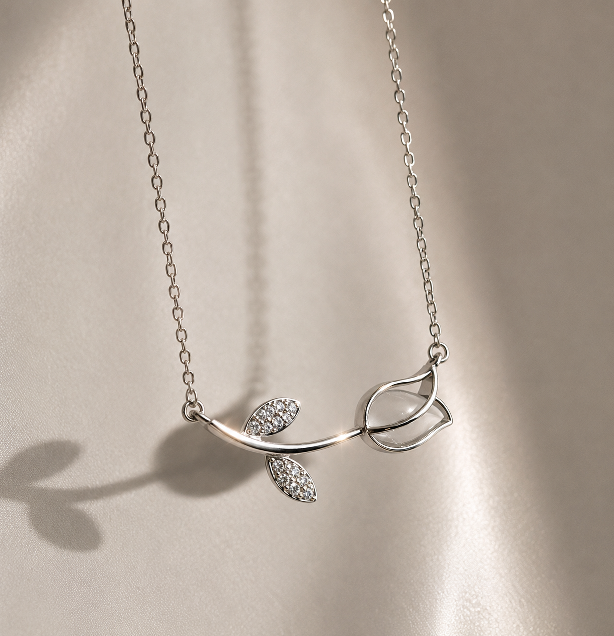 Eternal Bloom Tulip Necklace